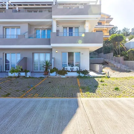 Apartment Sardinia Re - La Favola 5 *